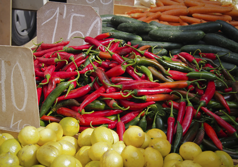 vegetables_at_market